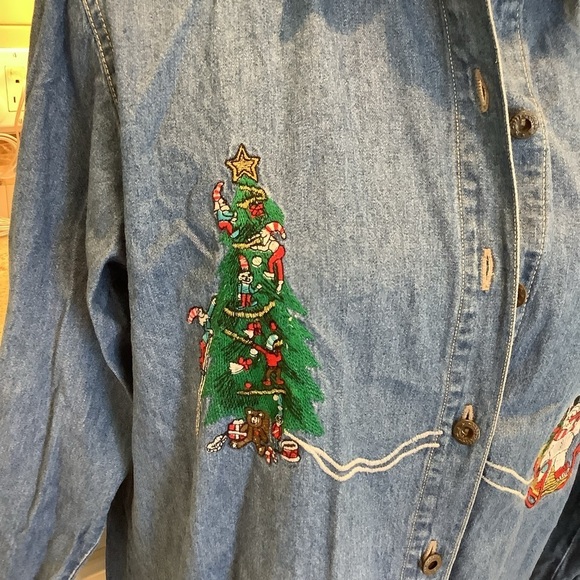 Christmas Denim Shirt Embroidery *Nutcracker Brand Size Small Snowman Tree - Picture 6 of 9